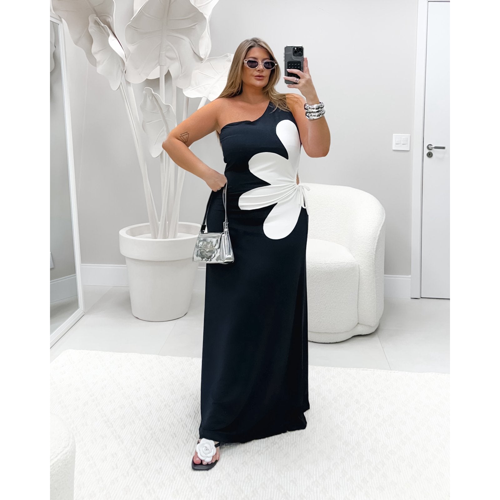 Vestido Tropicália Ombro Só